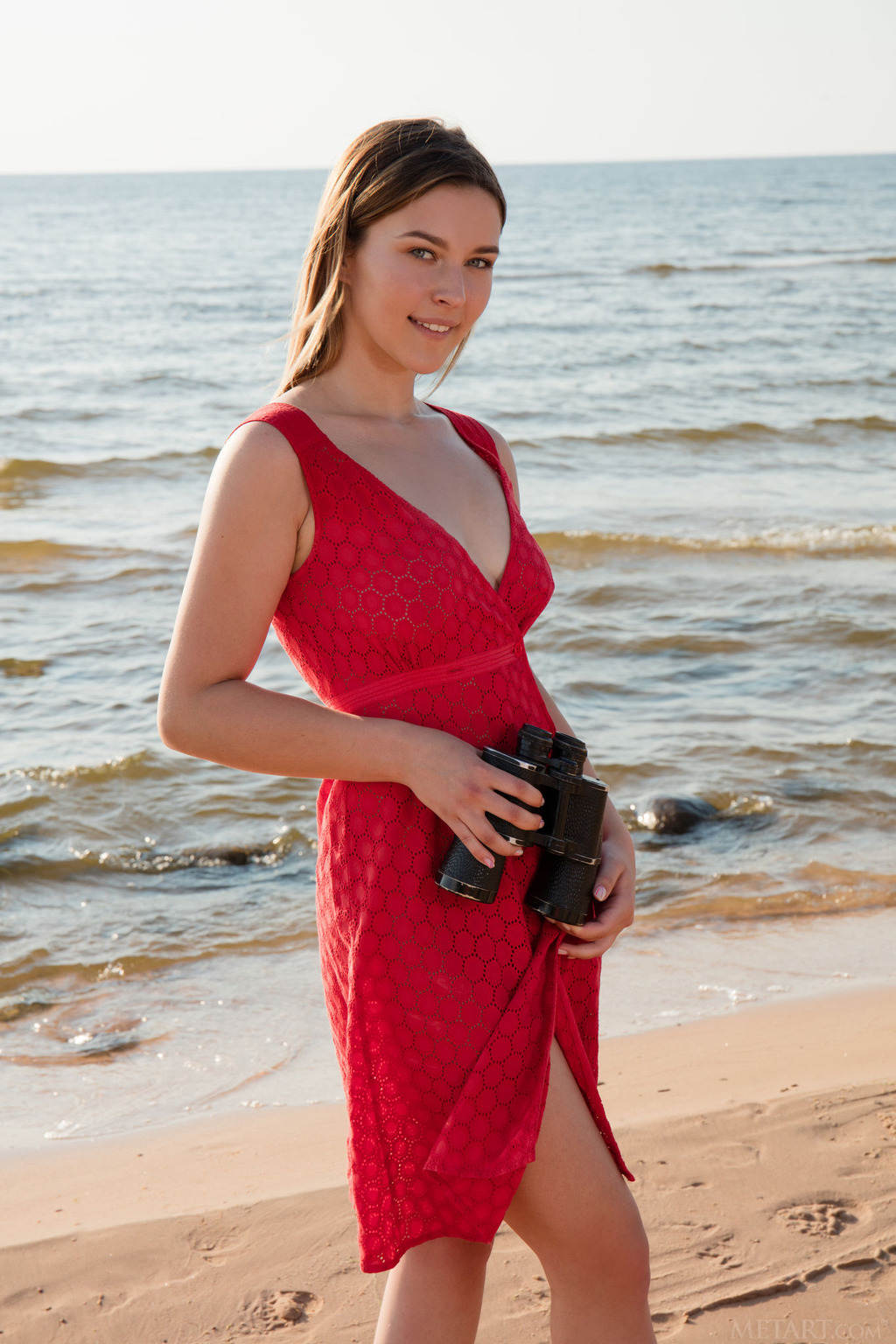 Sexy Brunette Dominika Jule With Naked Fantastic Body On Beach - Met Art |  Picture 00