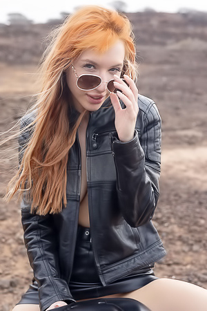 Lilly Mays Bares Her Soft Breasts And Curvy Buns To The Sun’s Kiss